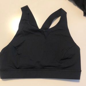 Lululemon High Necked Sports Bra
